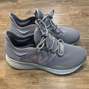 NEW BALANCE FRESH FOAM ROAV RUNNING SHOE size 6.5